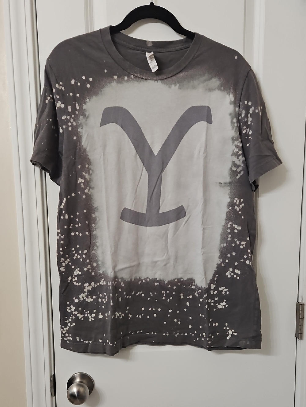 Womens Bella Canvas Gray Graphic Short-Sleeve Tee with Bleach Splatter